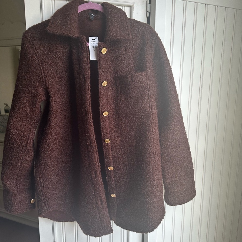 Brown casual shirt coat with gold hardware